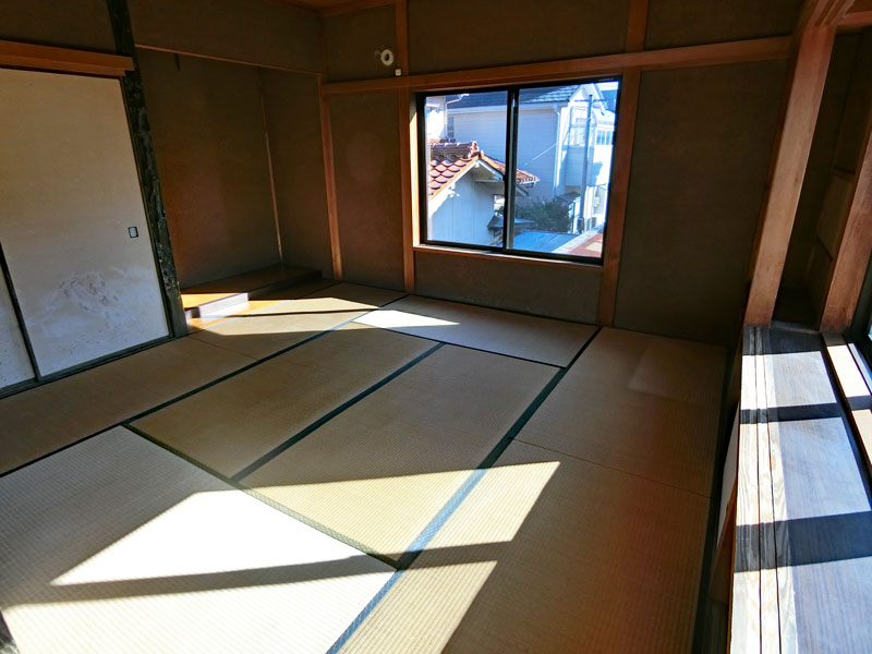 金沢市泉野町3丁目14番（住居表示1番27号）