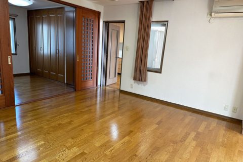 金沢市伏見台1丁目14番16号