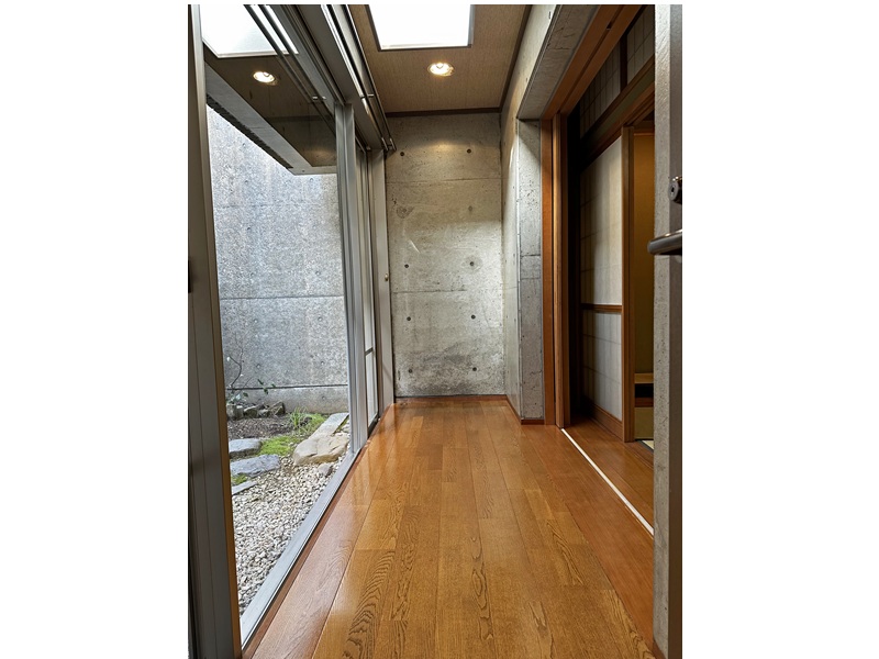 金沢市伏見台1丁目14番16号