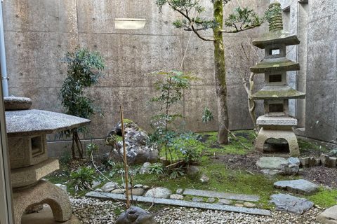 金沢市伏見台1丁目14番16号