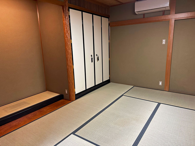 金沢市伏見台1丁目14番16号