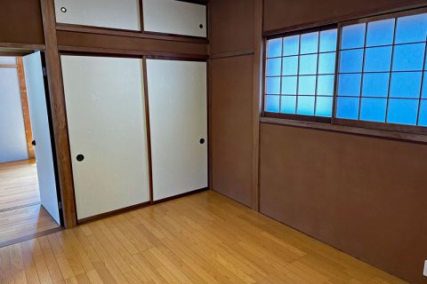 富山県高岡市野村933番地28