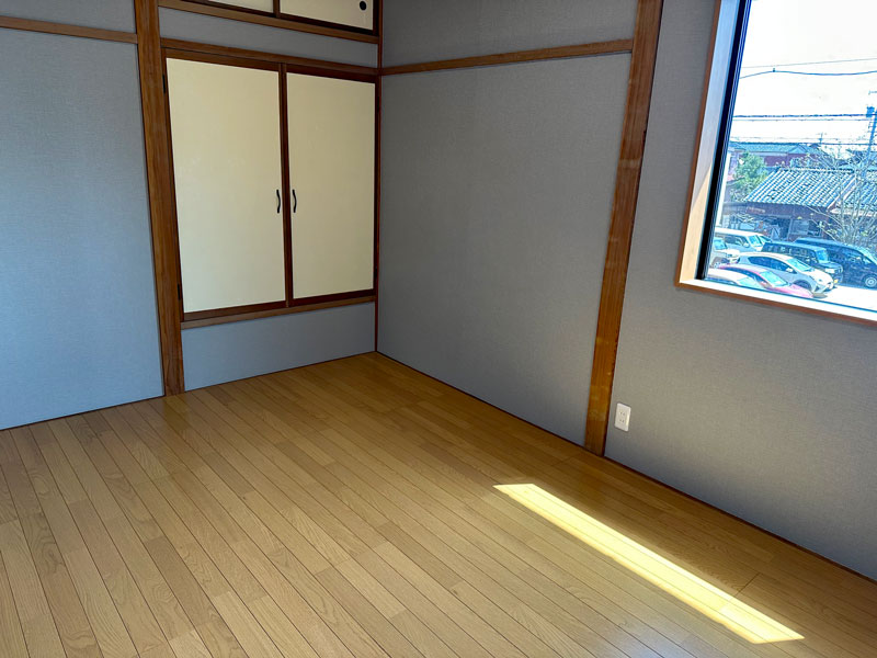 富山県高岡市野村933番地28