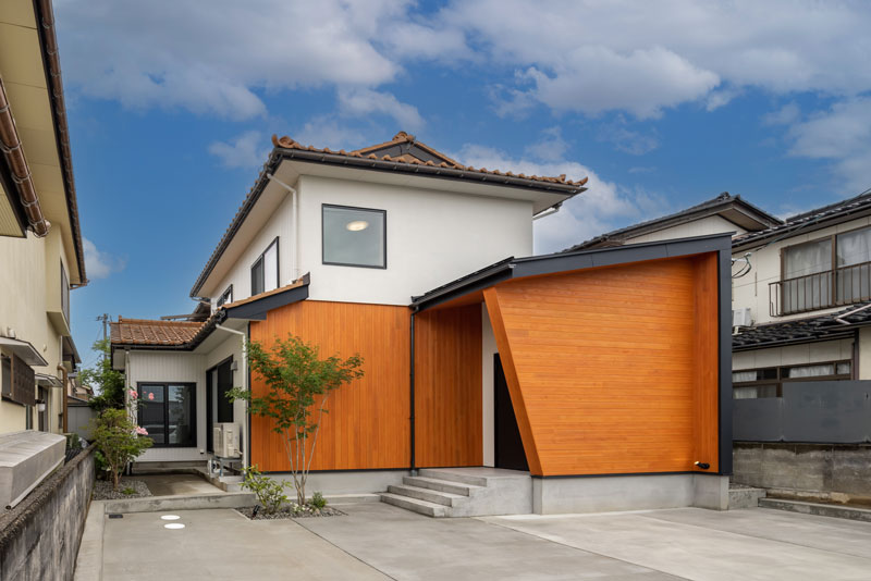 富山県高岡市野村933番地28