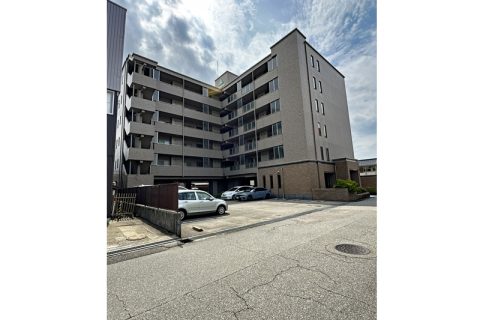 金沢市増泉1丁目568番1(住居表示20番25号）サーパス増泉