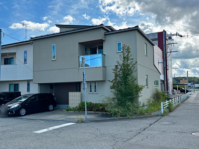 金沢市小坂町北61番1（住居表示61番地1）