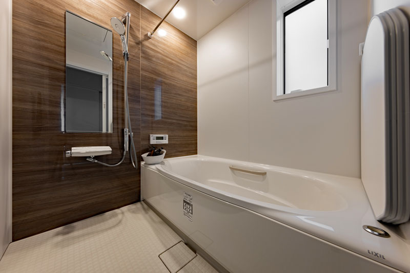 羽咋市酒井町そ86番2、86番3（住居表示86番地2）