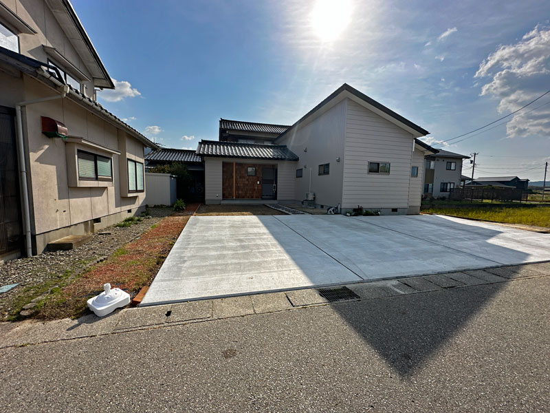 羽咋市酒井町そ86番2、86番3（住居表示86番地2）