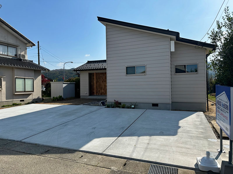 羽咋市酒井町そ86番2、86番3（住居表示86番地2）