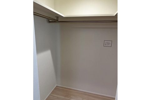 羽咋市酒井町そ86番2、86番3（住居表示86番地2）