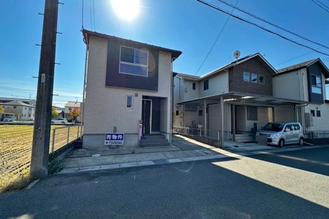 愛知県北名古屋市久地野戌亥46番3（住居表示46番地3）