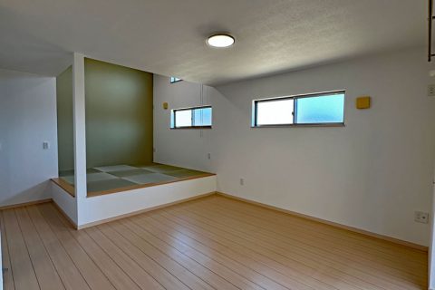 愛知県北名古屋市久地野戌亥46番3（住居表示46番地3）