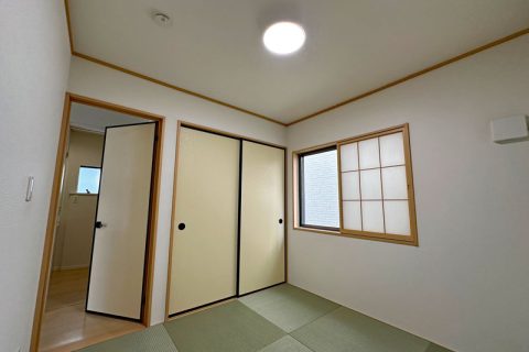 愛知県名古屋市守山区鳥羽見１丁目703番3（住居表示7番4号-2）