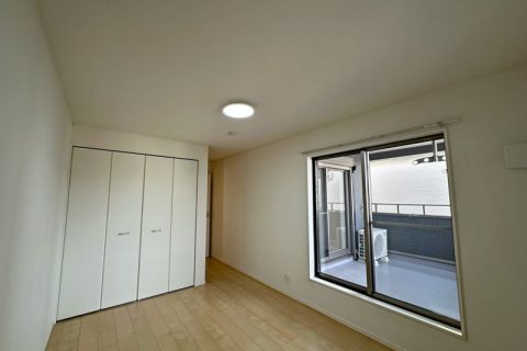 愛知県名古屋市守山区鳥羽見１丁目703番3（住居表示7番4号-2）