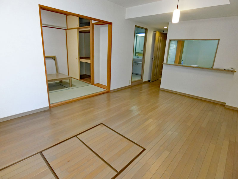 金沢市十一屋町　ロイヤルシャトー寺町台103号室