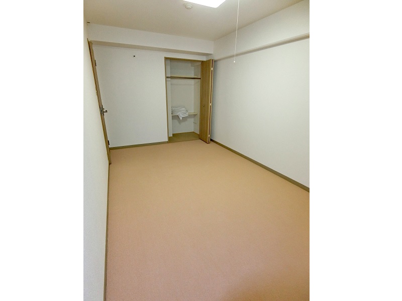 金沢市十一屋町　ロイヤルシャトー寺町台103号室